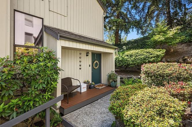 Furnished Finder property 1005696_1 photo 12