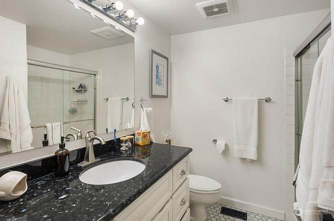 Furnished Finder property 1005696_1 photo 26