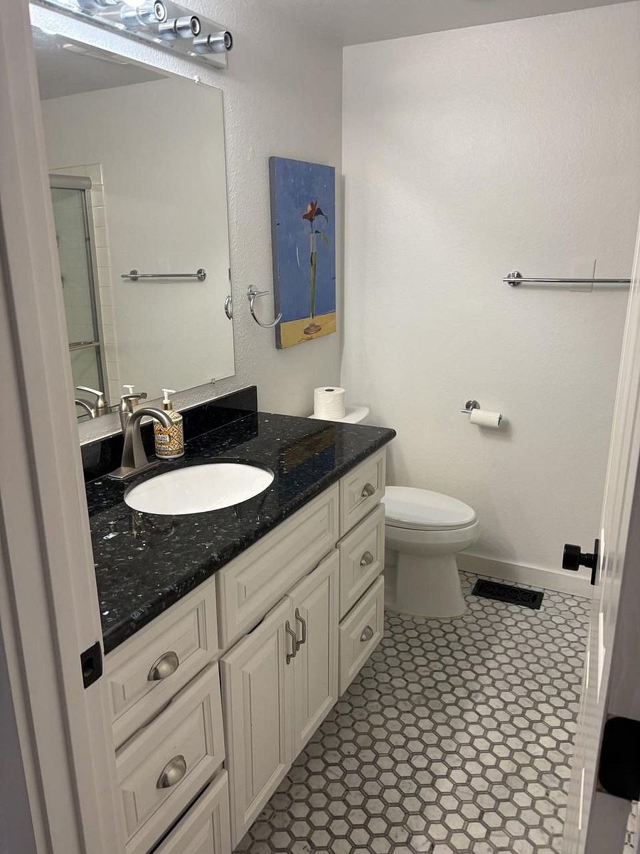 Furnished Finder property 1005696_1 photo 33