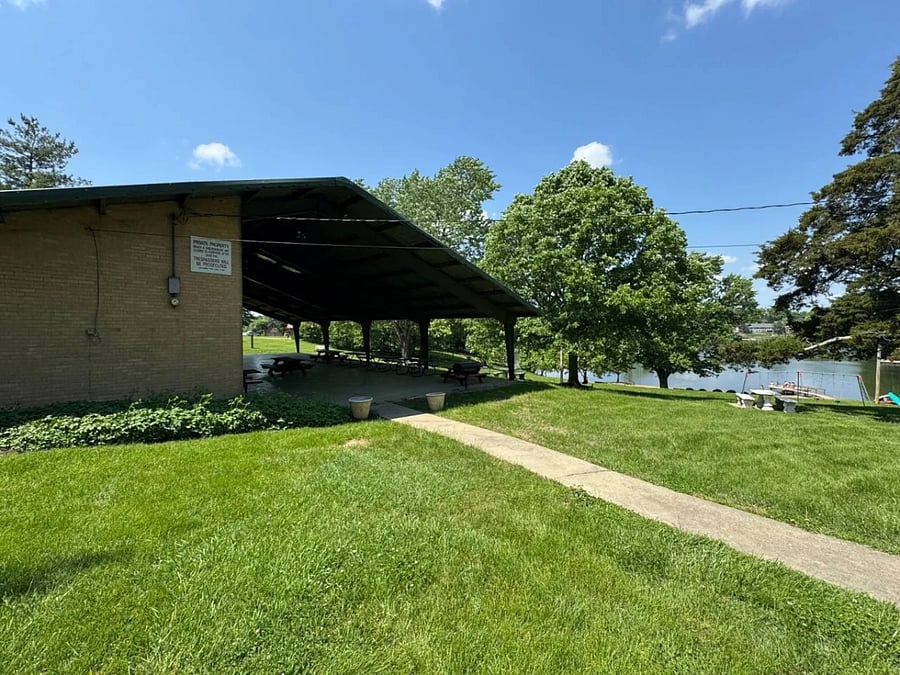 Lake shelter