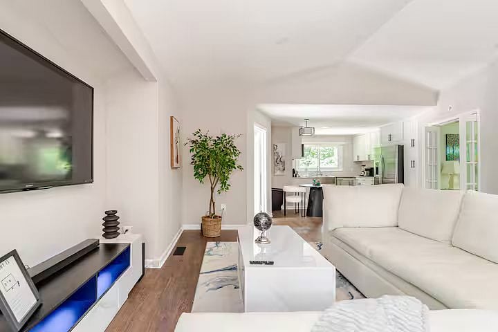 Furnished Finder property 1005741_1 photo 3
