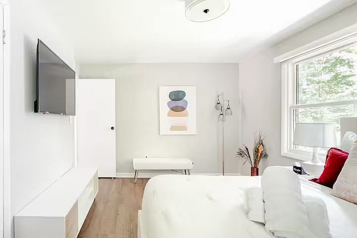 Furnished Finder property 1005741_1 photo 25