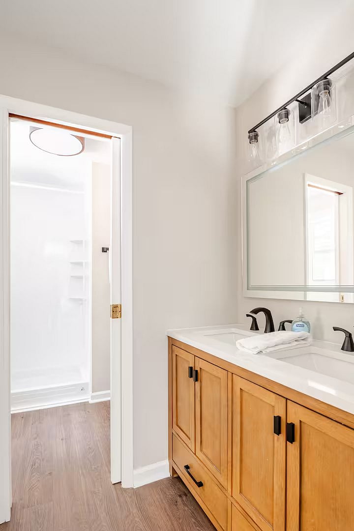 Furnished Finder property 1005741_1 photo 22