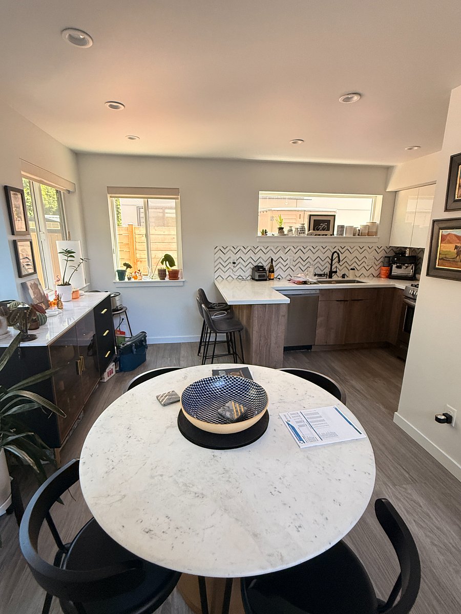 Furnished Finder property 1005745_1 photo 11