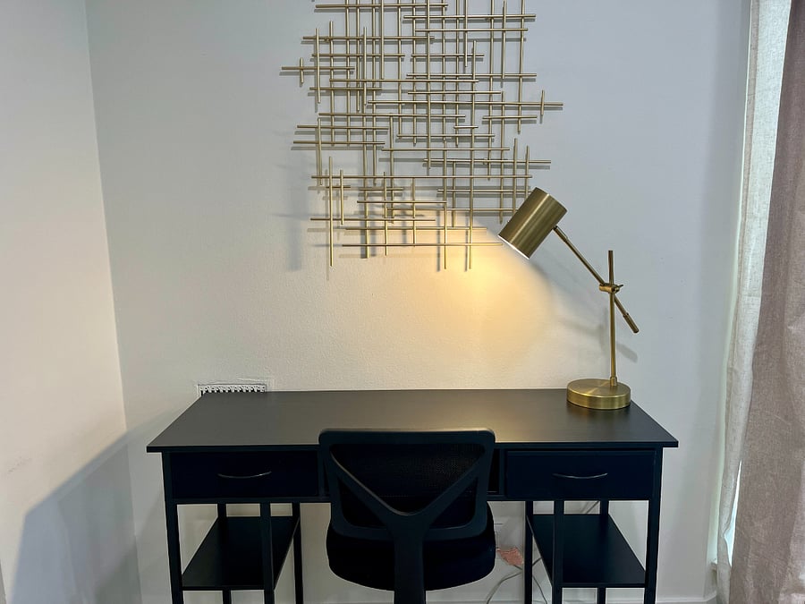 Work Desk
