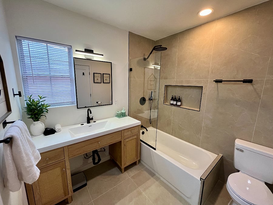 Guest Bathroom