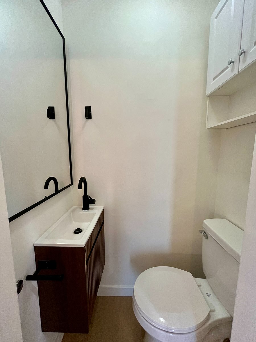 Guest Powder Room