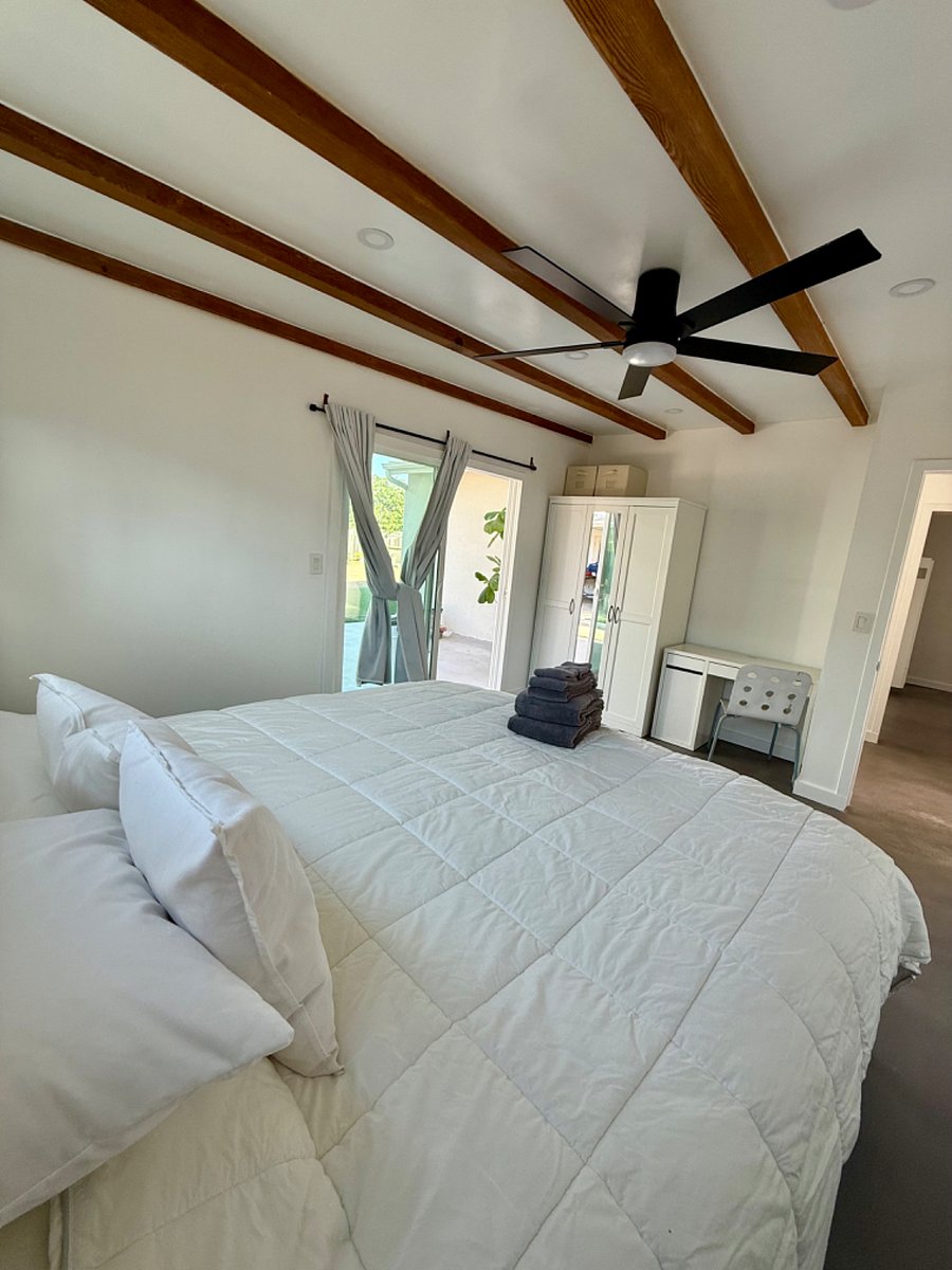 Furnished Finder property 1005754_1 photo 25