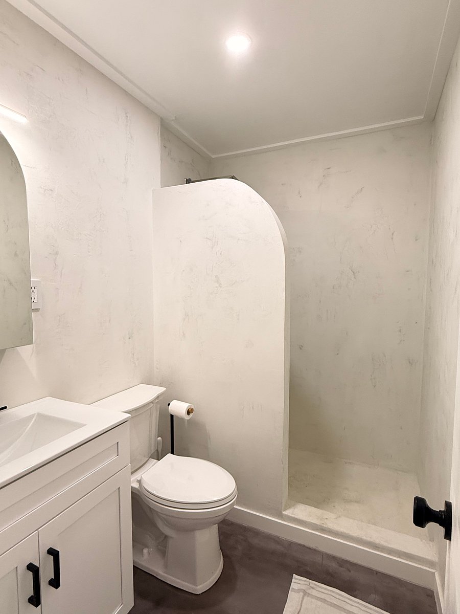 Full Bathroom #1 Walk in rain shower