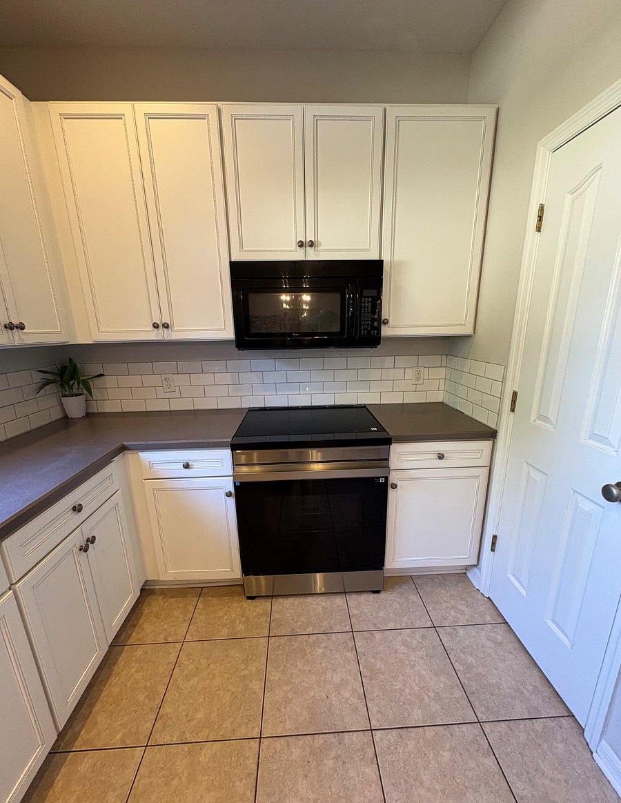 Furnished Finder property 1005756_1 photo 7