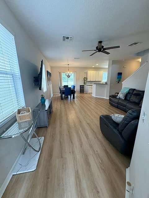 Furnished Finder property 1005756_1 photo 4