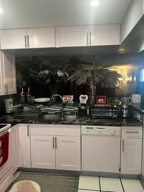 Furnished Finder property 1005759_1 photo 3