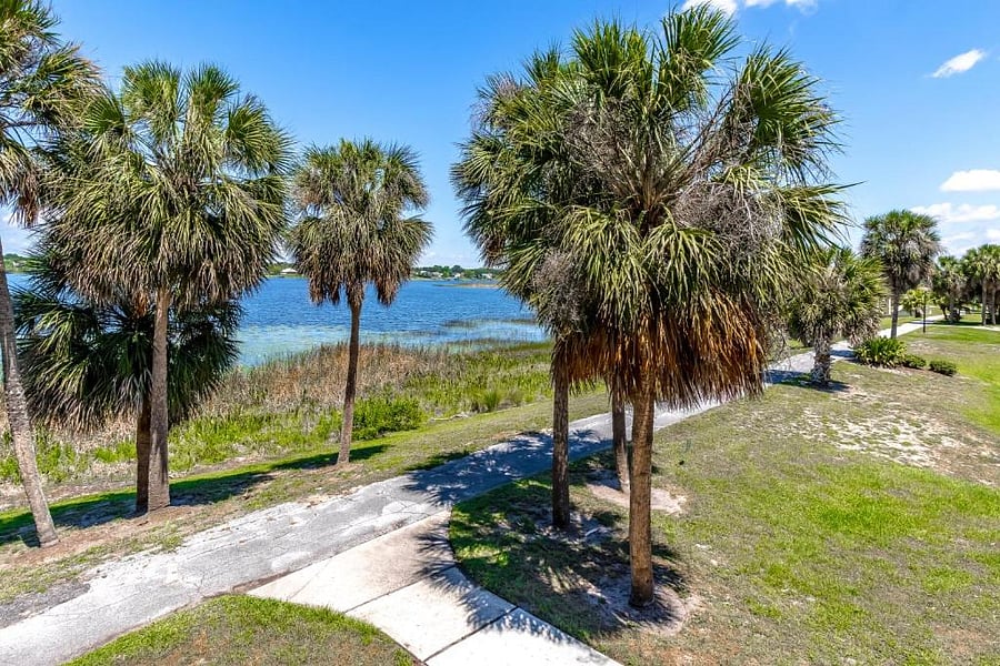 Furnished Finder property 1005760_1 photo 25