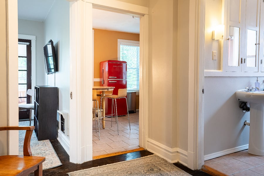 Furnished Finder property 1005761_1 photo 9