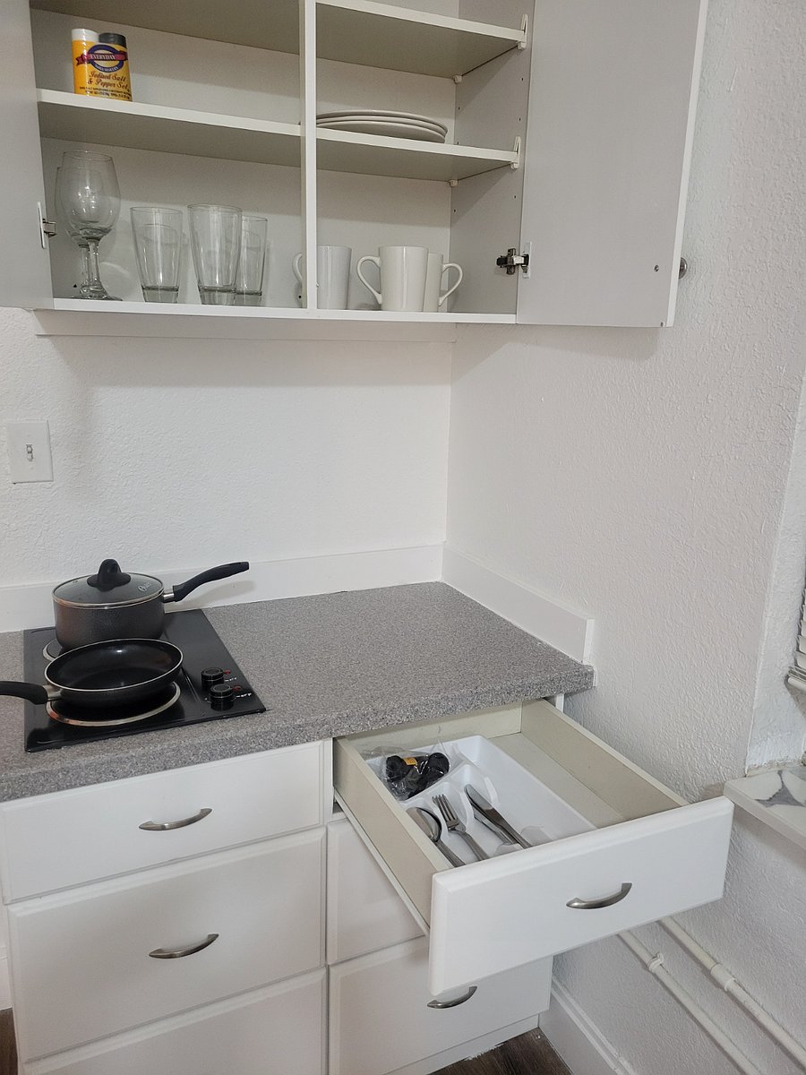 Furnished Finder property 1005762_1 photo 2