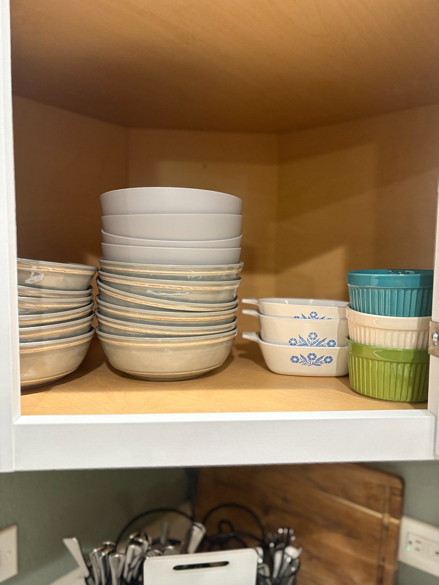 Plenty of kitchen amenities