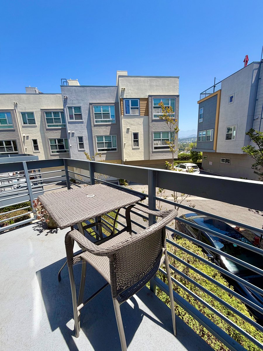 Furnished Finder property 1005772_1 photo 16