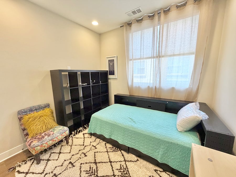 Furnished Finder property 1005772_1 photo 29