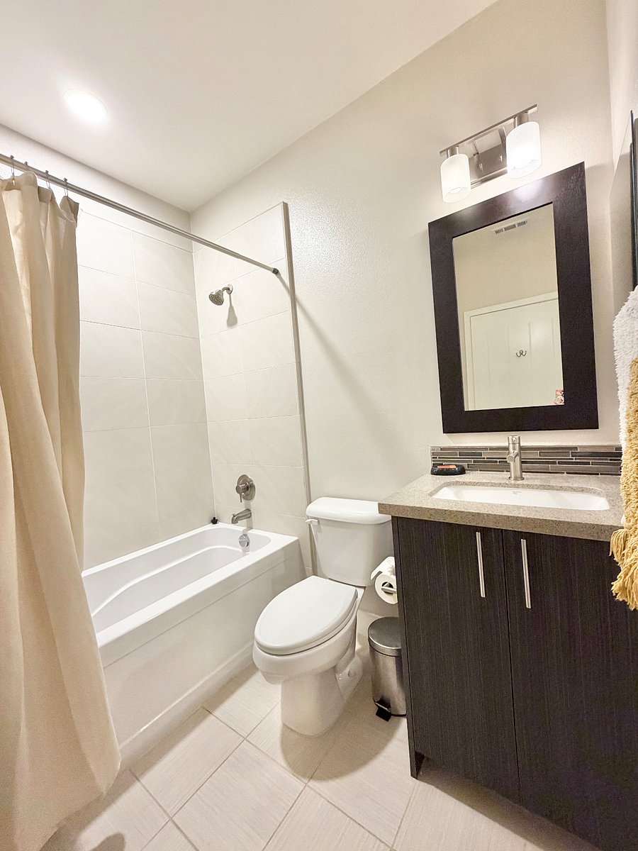 Furnished Finder property 1005772_1 photo 34