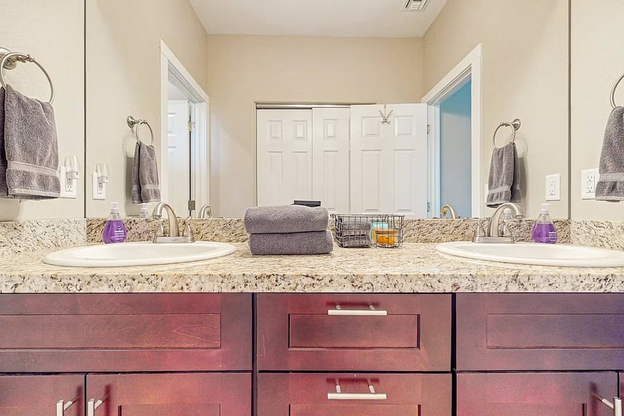 Furnished Finder property 1005773_1 photo 23