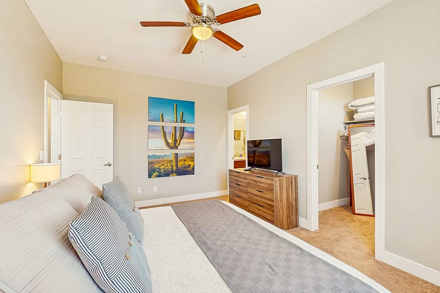 Furnished Finder property 1005773_1 photo 12