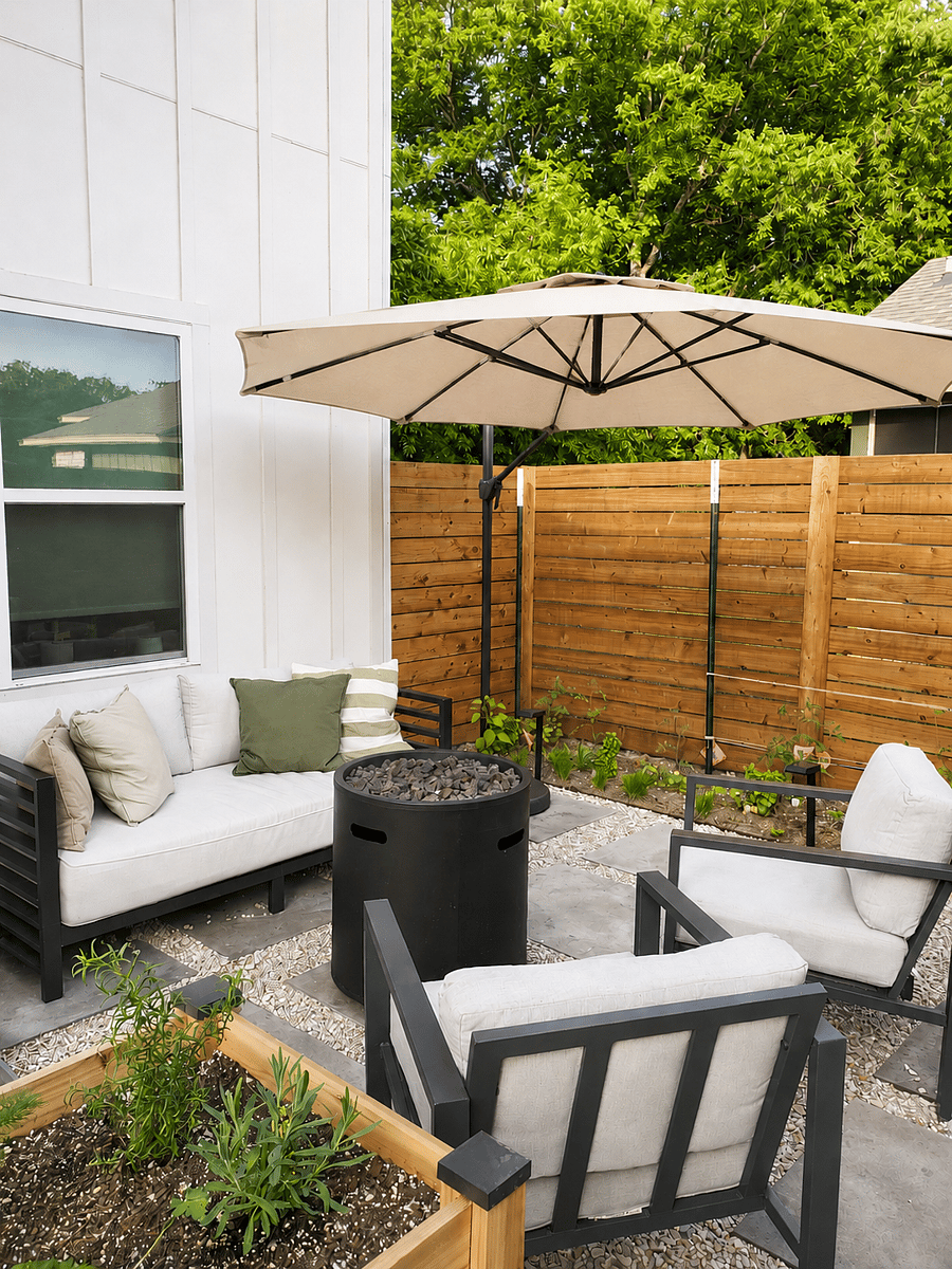 6016 Fairway St #2 Furnished Front Patio and Garden