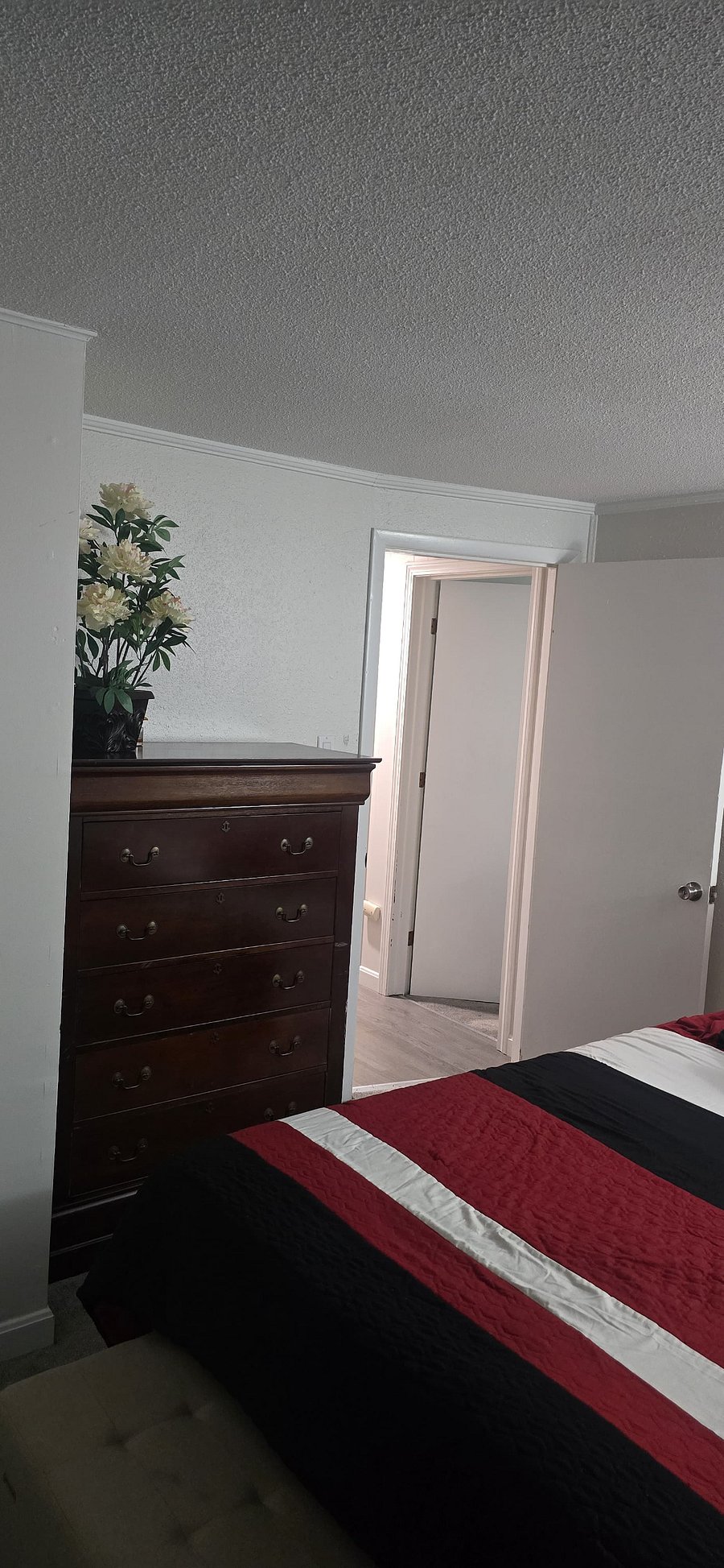 Furnished Finder property 1005781_1 photo 7