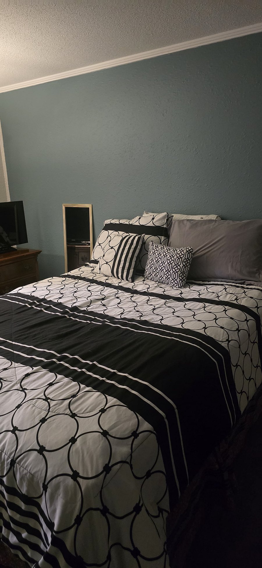 Furnished Finder property 1005781_1 photo 8