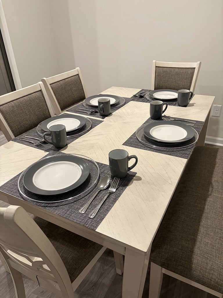 Furnished Finder property 1005793_1 photo 3