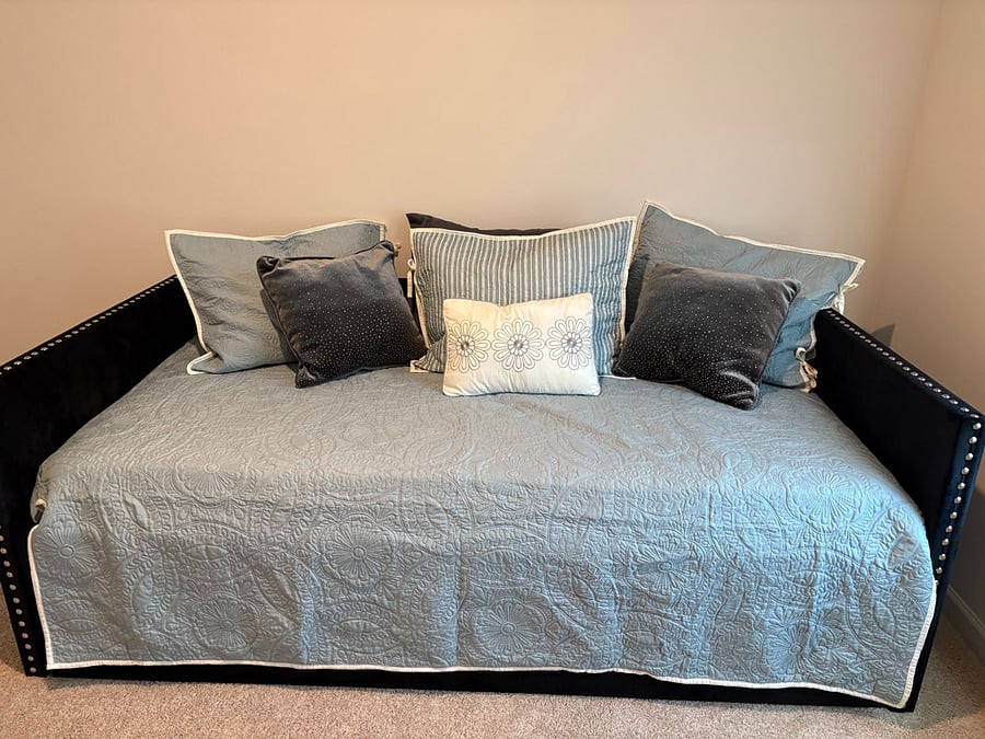 Furnished Finder property 1005793_1 photo 8