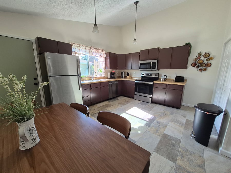 Furnished Finder property 1005794_1 photo 9
