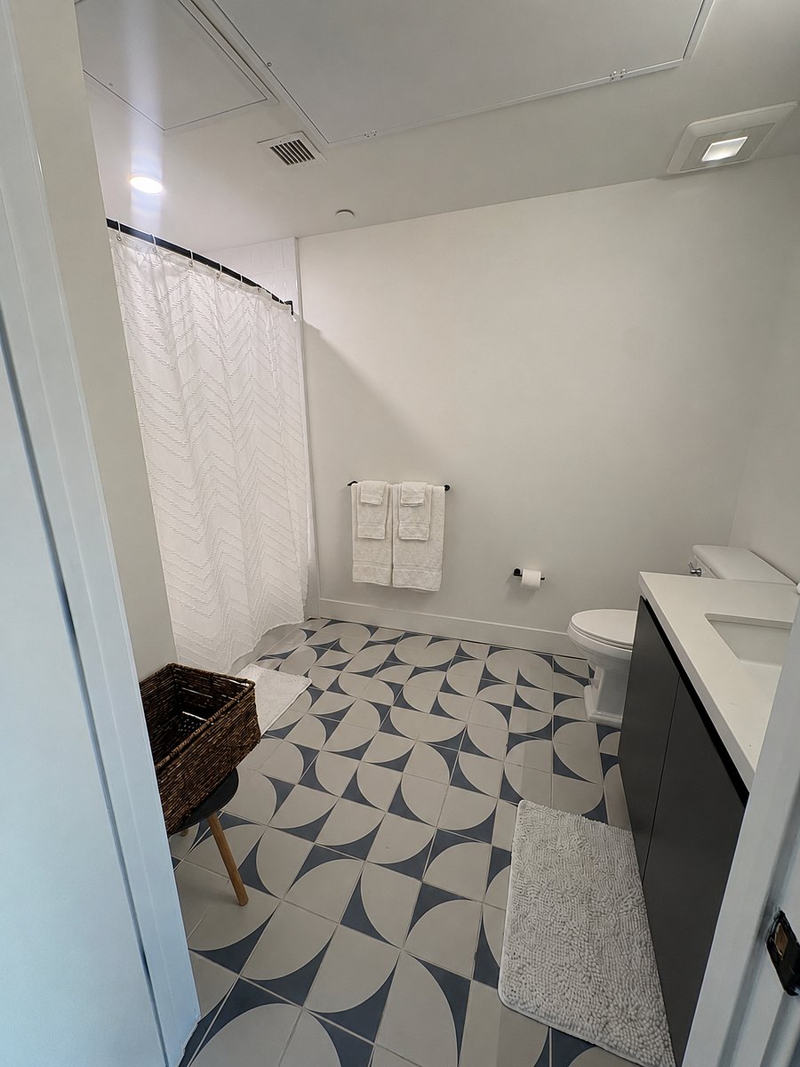 Furnished Finder property 1005797_1 photo 10