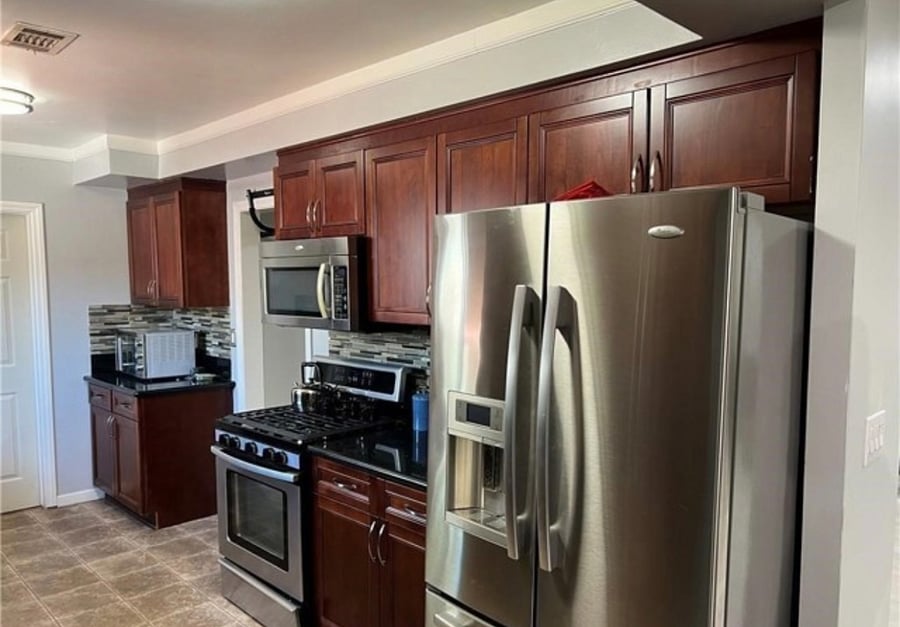 Furnished Finder property 1005803_1 photo 3