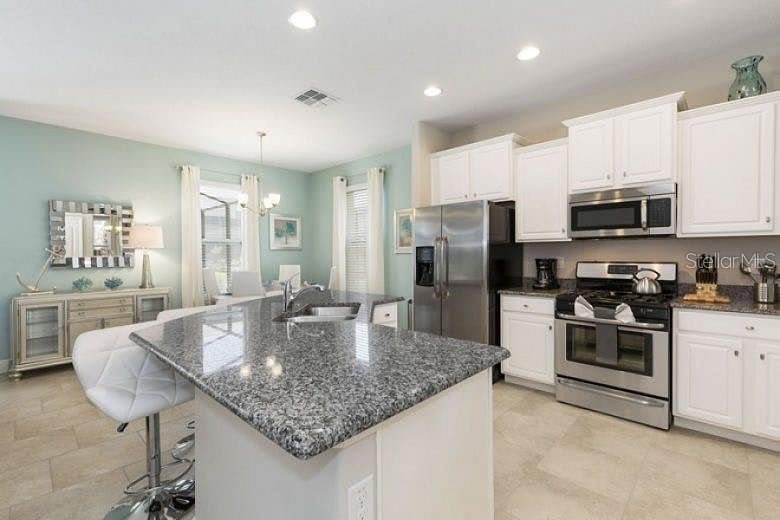 Furnished Finder property 1005807_1 photo 3