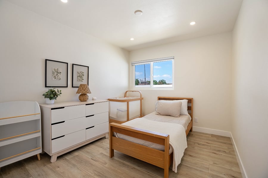 Furnished Finder property 1005810_1 photo 32