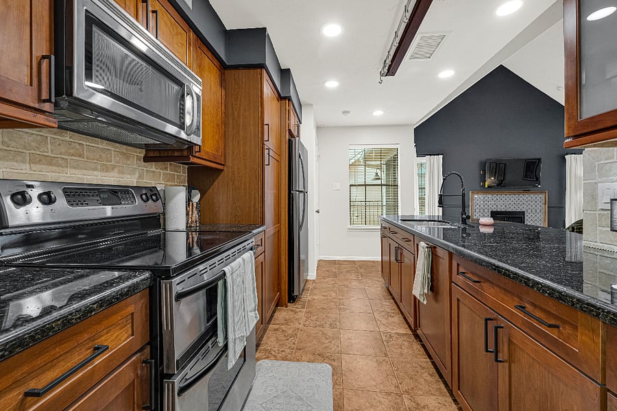Furnished Finder property 1005831_1 photo 10