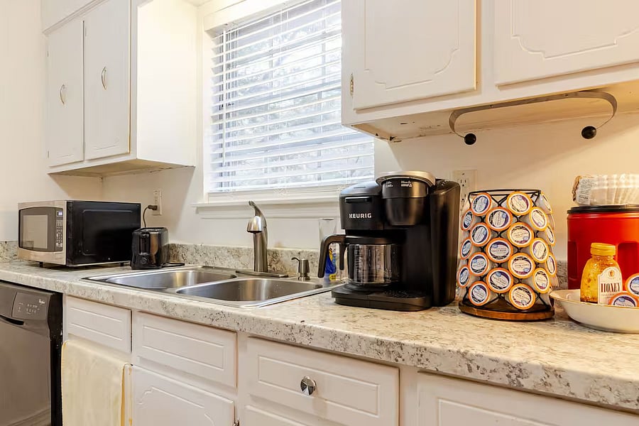 Furnished Finder property 1005834_1 photo 11