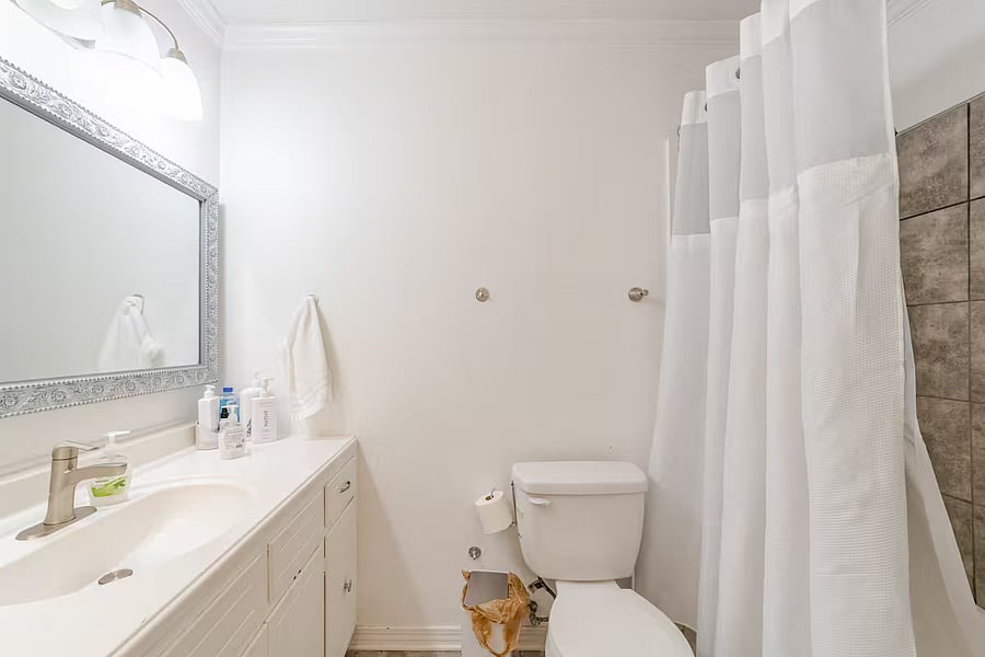Furnished Finder property 1005834_1 photo 23