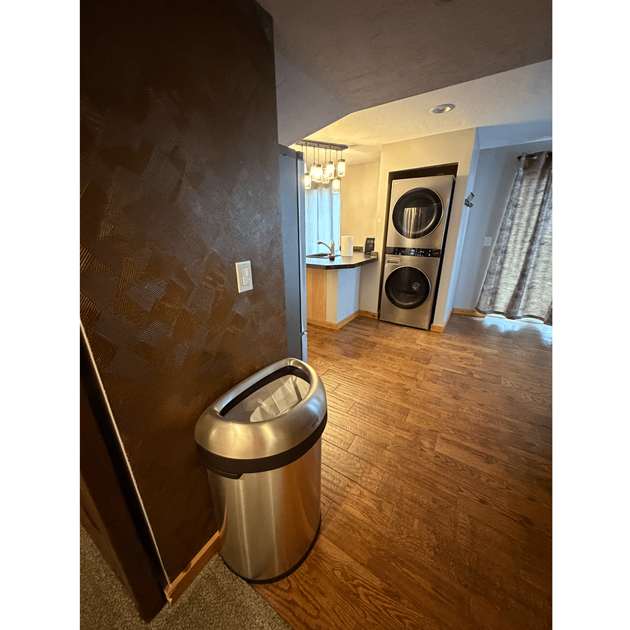 Furnished Finder property 1005848_1 photo 11