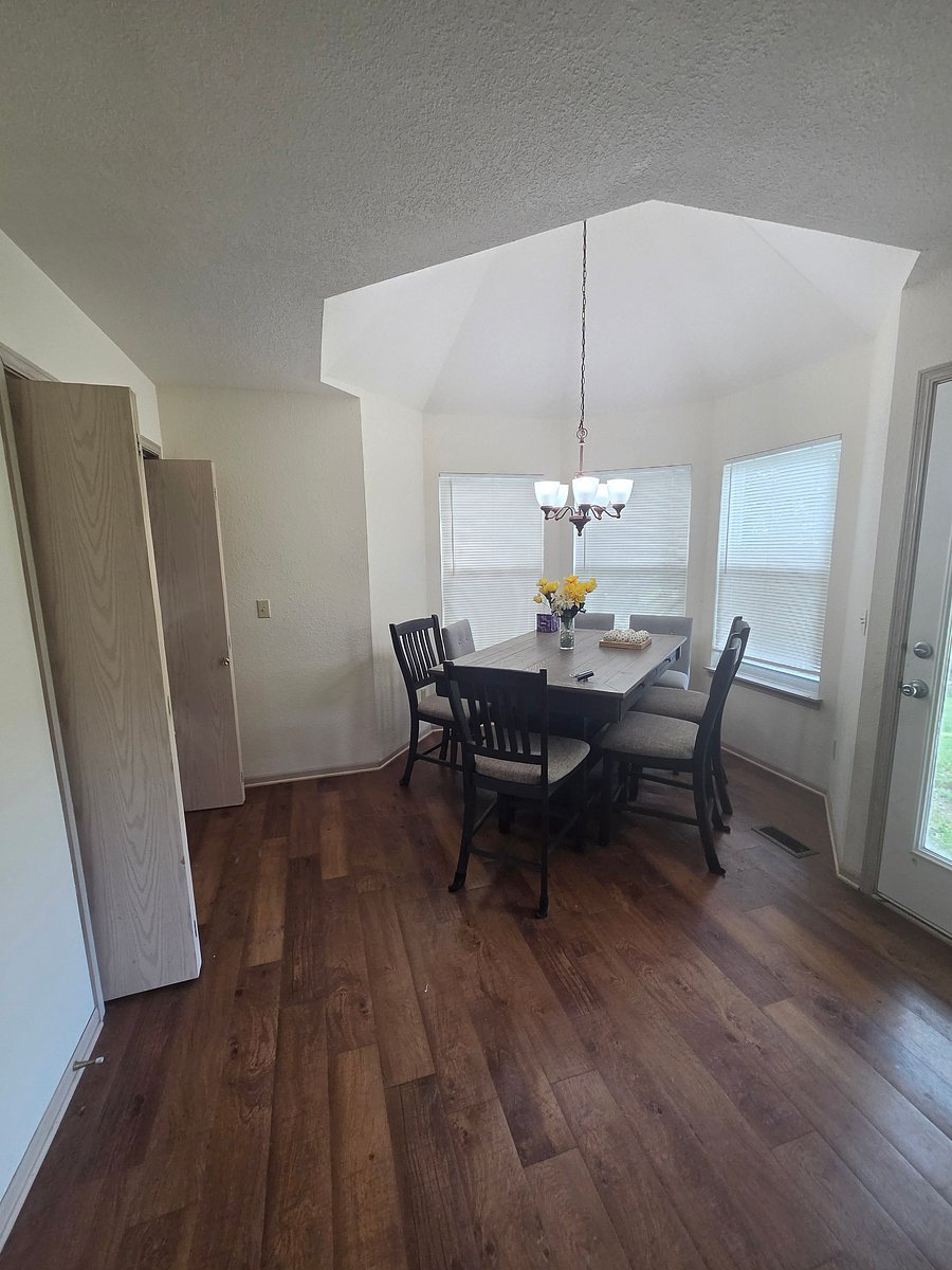 Furnished Finder property 1005864_1 photo 15