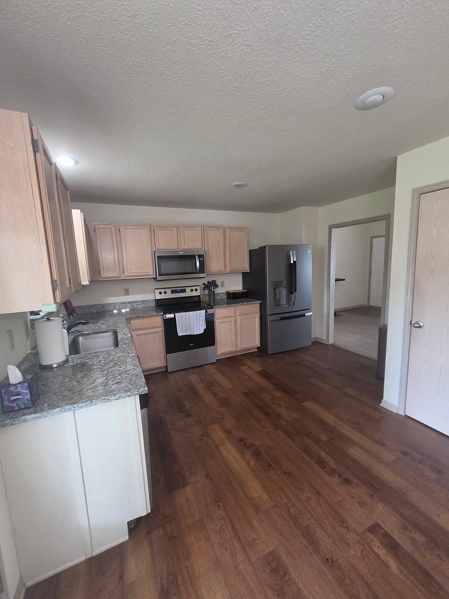 Furnished Finder property 1005864_1 photo 13