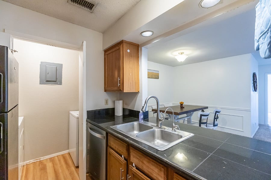 Furnished Finder property 1005865_1 photo 8