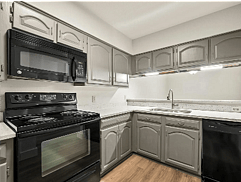Furnished Finder property 1005867_1 photo 9