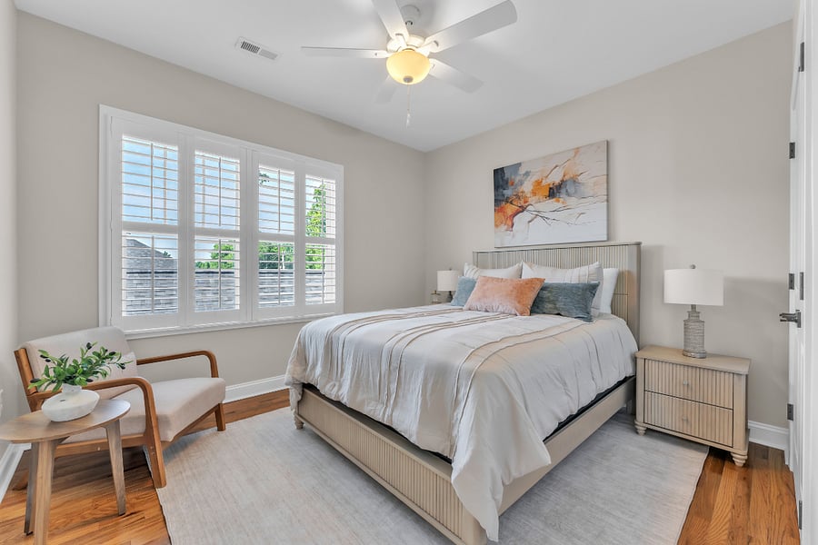 2nd Bedroom- Queen