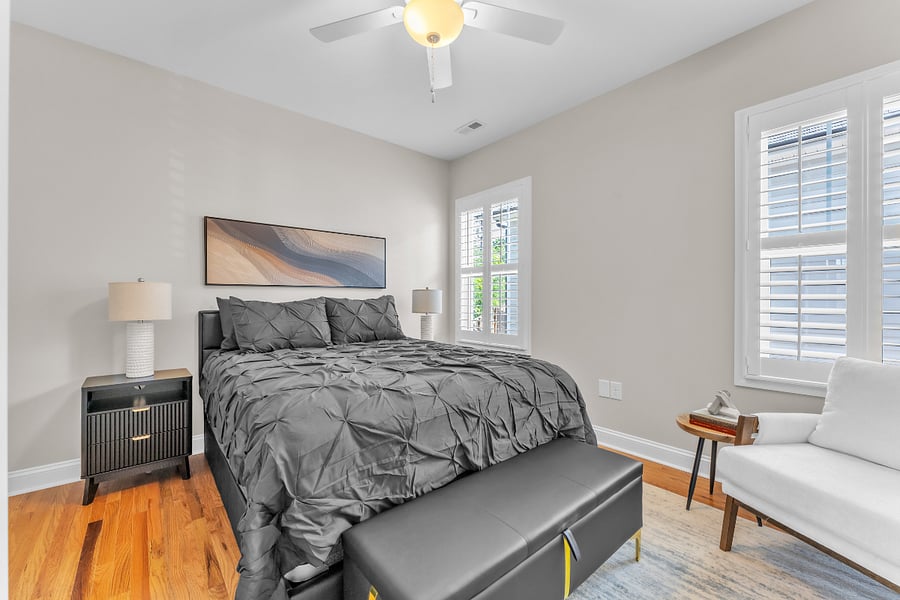 3rd Bedroom- Queen