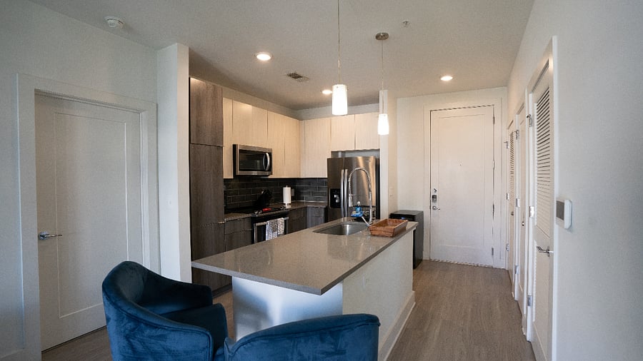 Furnished Finder property 1005877_1 photo 11
