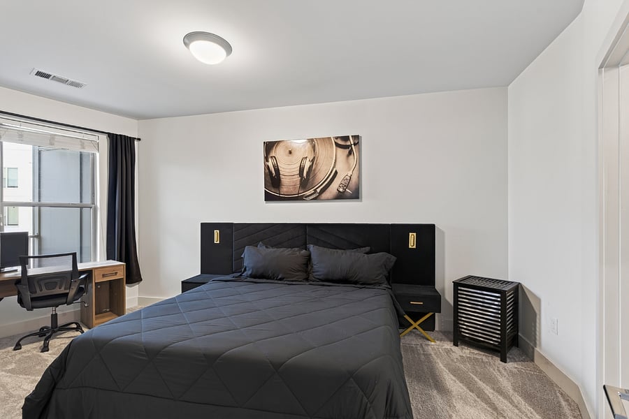 Furnished Finder property 1005877_1 photo 9