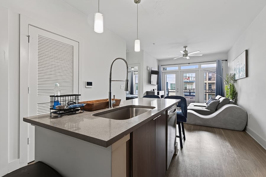 Furnished Finder property 1005877_1 photo 6