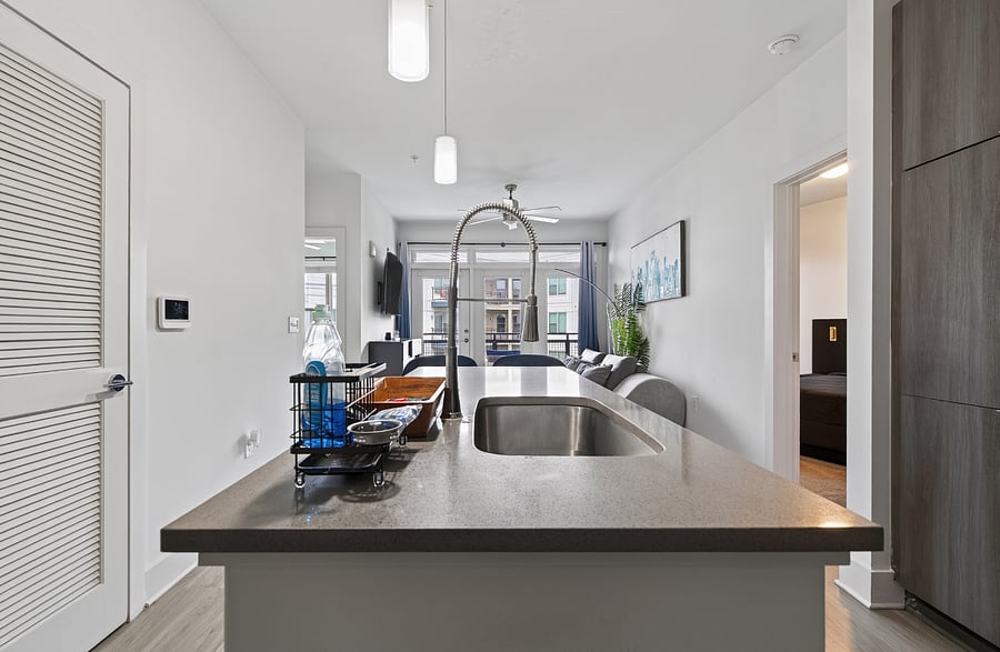 Furnished Finder property 1005877_1 photo 5