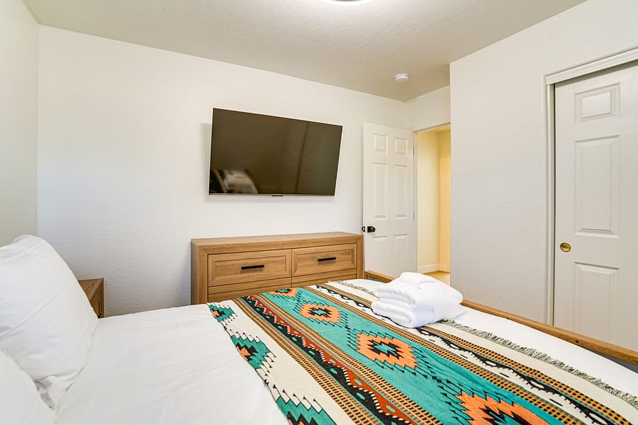 Furnished Finder property 1005882_1 photo 14